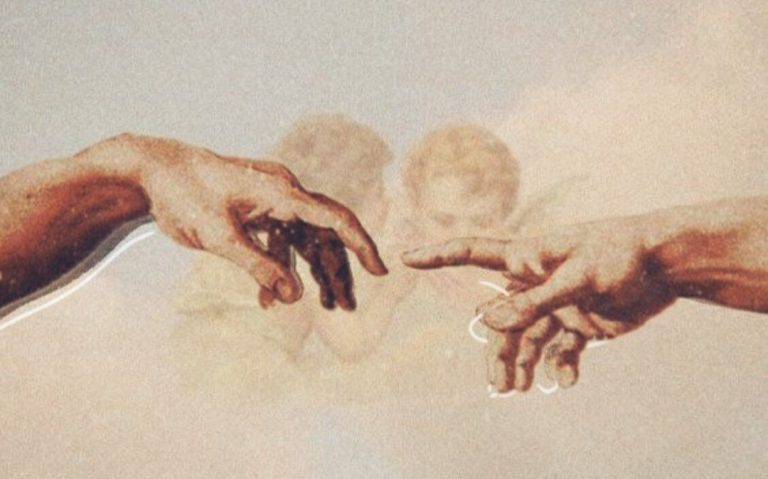 vinger God engeltjes Michelangelo